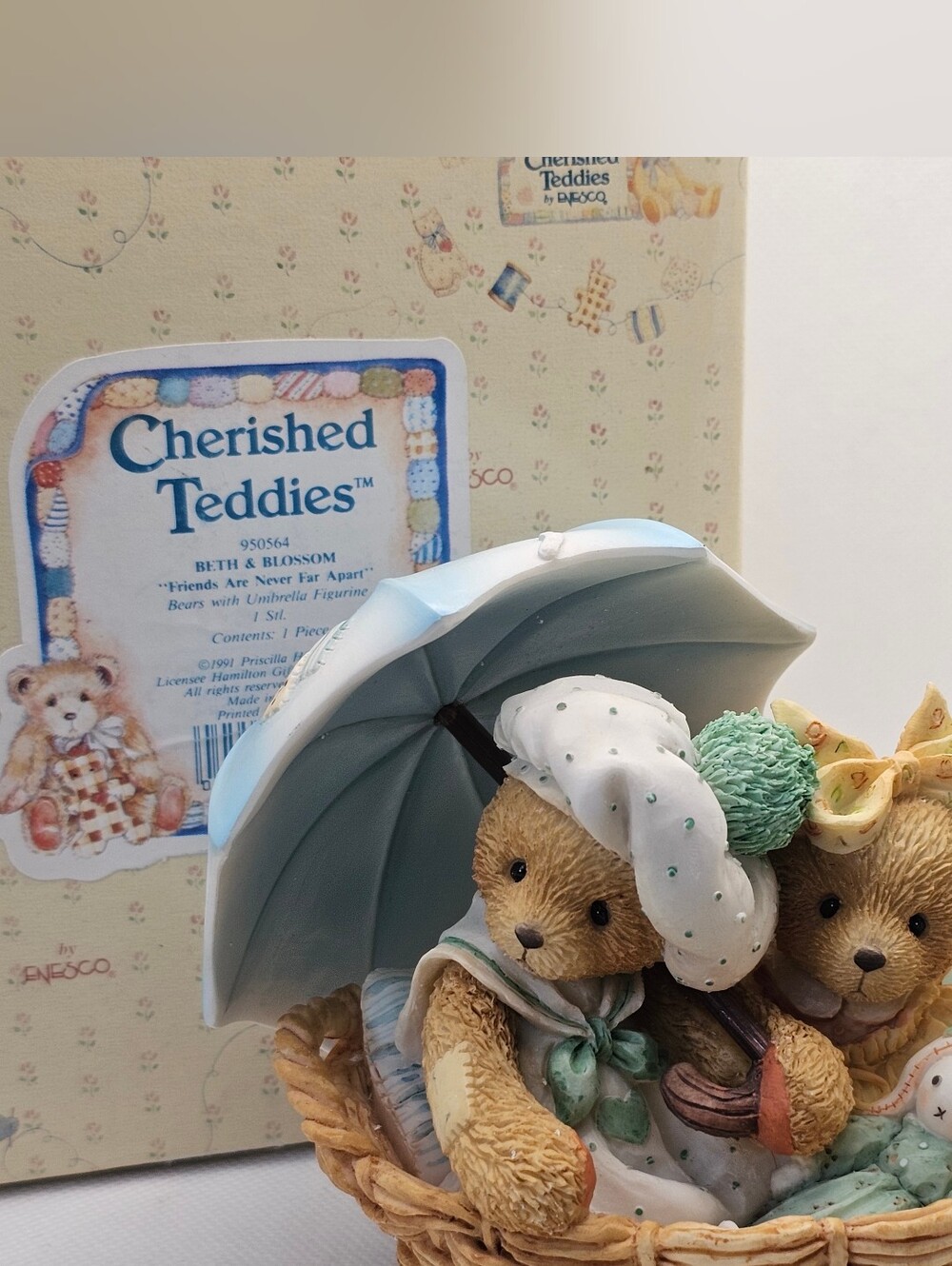 New Cherished Teddies BETH BLOSSOM girl Bear Figurine Umbrella Friends Basket